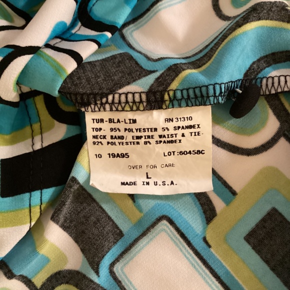 A. Byer tunic/top size L - Picture 6 of 6